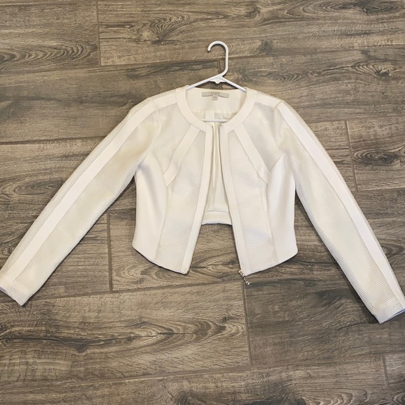 Guess Jackets & Blazers - White textured Guess jacket
